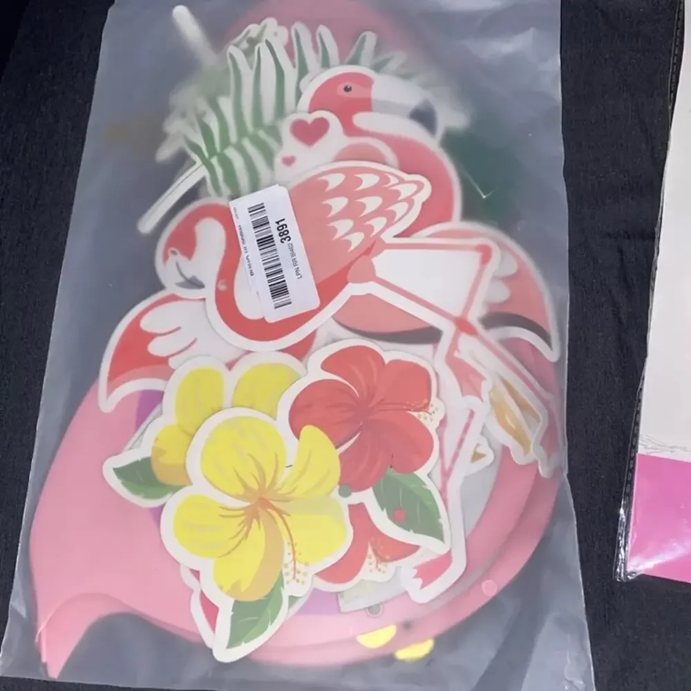 Tropical Pink Flamingo Party Honeycomb Decoration,Swirl Decorations,Hanging Pin